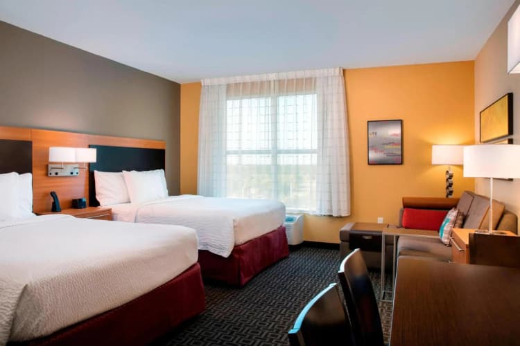 TownePlace Suites Orlando at Flamingo Crossings Western Entrance photo 5