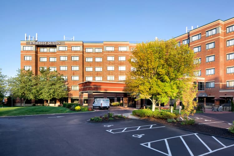 Embassy Suites by Hilton Portland Maine photo 2
