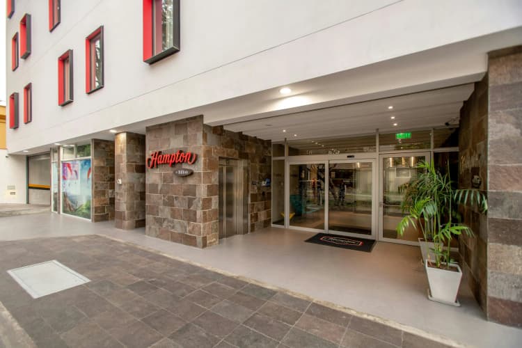 Hampton by Hilton Lima San Isidro photo 2