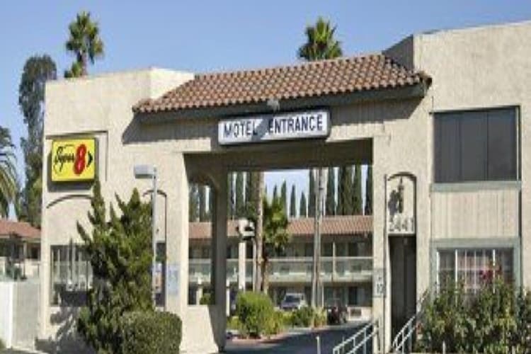 Super 8 Ontario Ca, photo 2