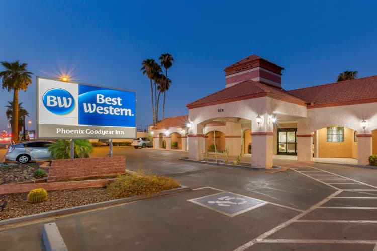 Best Western Phoenix Goodyear Inn photo 2