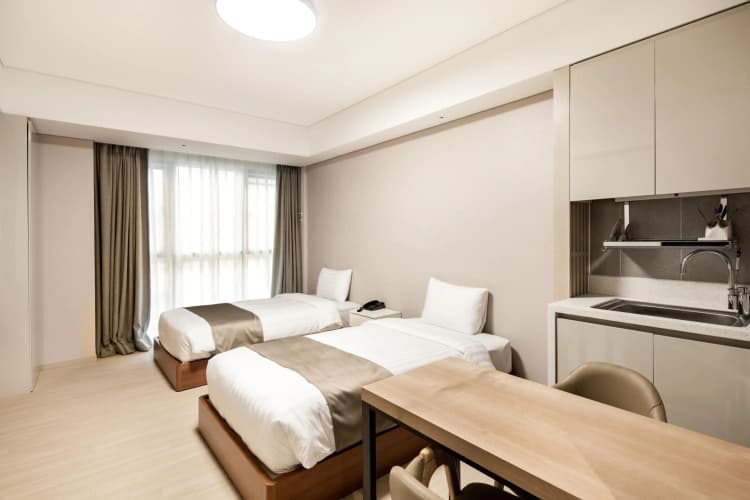 Golden Tulip Incheon Airport Hotel & Suites photo 4