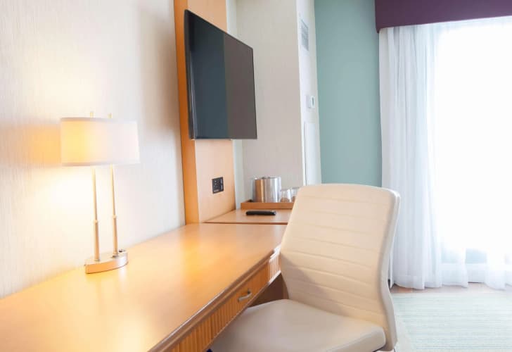 Best Western Premier Toronto Airport Carlingview Hotel photo 4