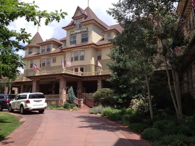 The Cliff House At Pikes Peak, photo 2