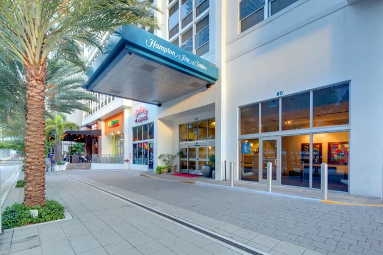 Hampton Inn & Suites Miami/Brickell-Downtown photo 2