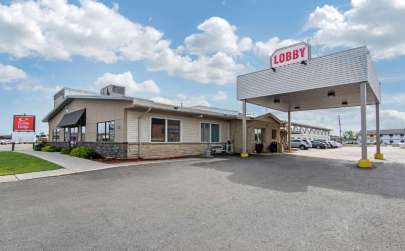 Howard Johnson by Wyndham Thunder Bay photo 2