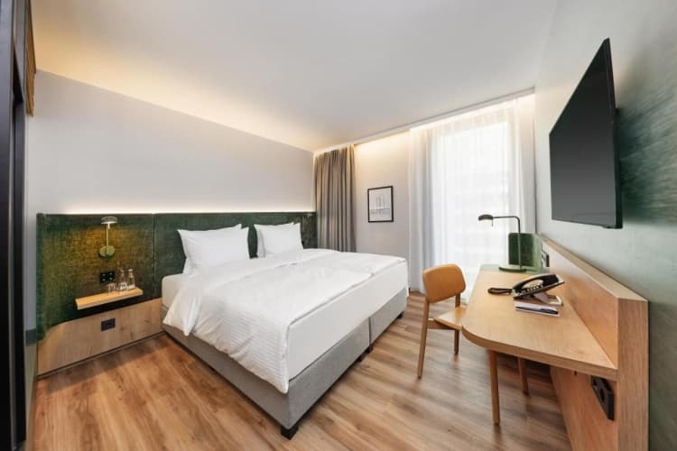 H Hotel Frankfurt Eschborn photo 4