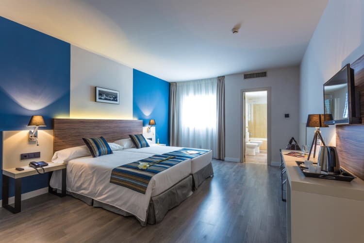 Urban Dream Granada Hotel photo 5