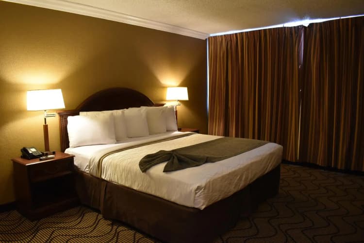 Jack London Inn, photo 1