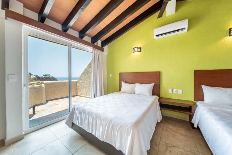Hotel Villas Coral Huatulco photo 2