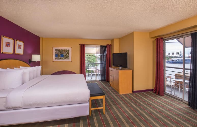 Pier 5 Hotel Baltimore, Curio Collection by Hilton photo 5