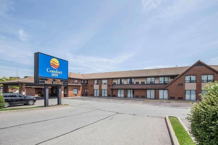 Comfort Inn Pickering photo 2