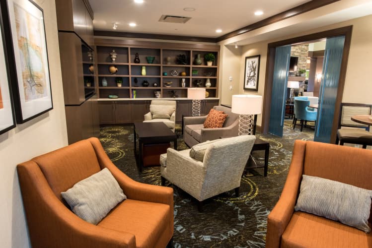 Staybridge Suites Albany Wolf Rd-Colonie Center photo 3