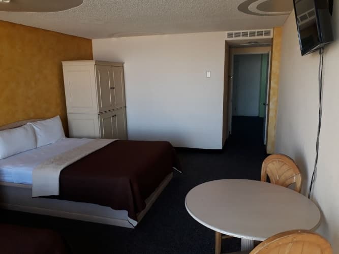 Hotel Corona Plaza photo 4