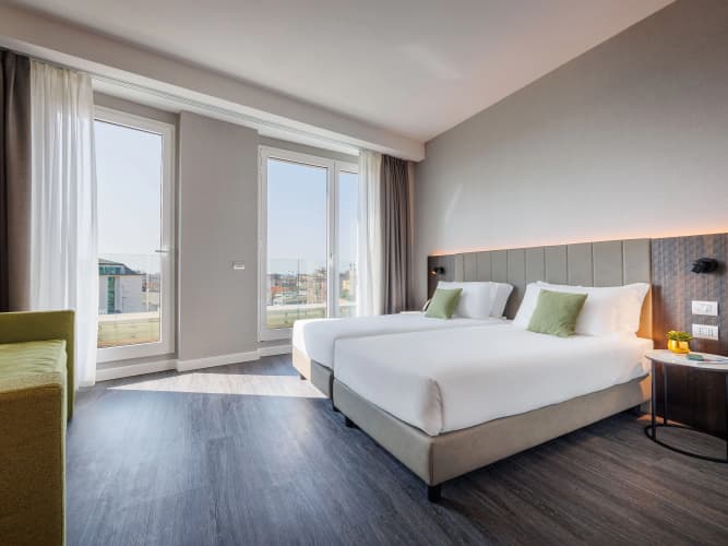 IH Hotels Milano Centrale photo 5