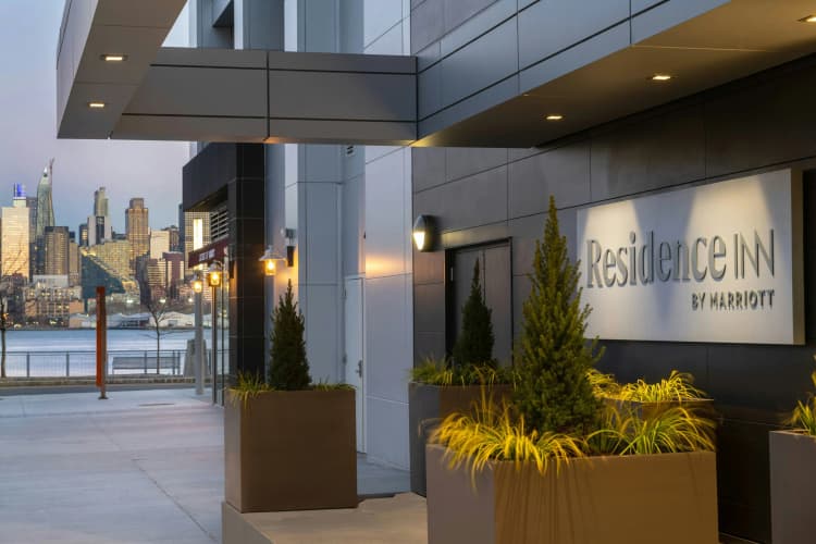Residence Inn Weehawken Port Imperial photo 2