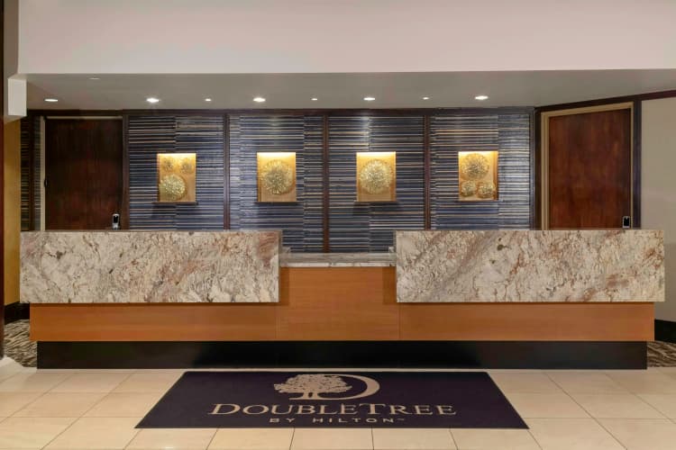 DoubleTree by Hilton Hotel Kansas City - Overland Park photo 3