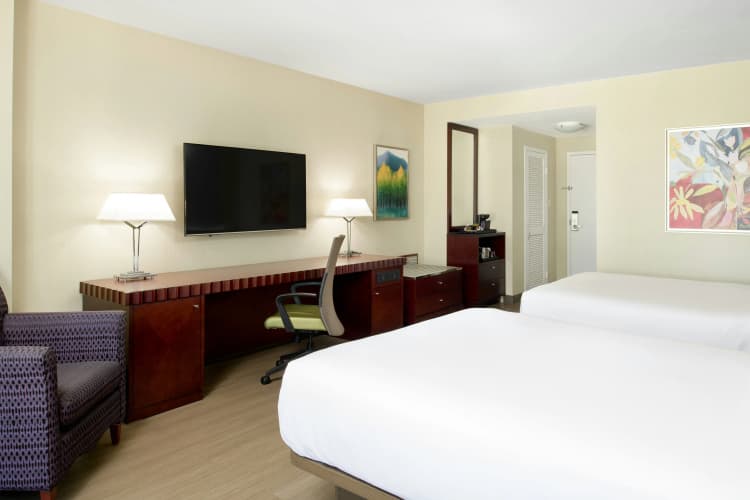 Hilton Charlotte Uptown photo 4
