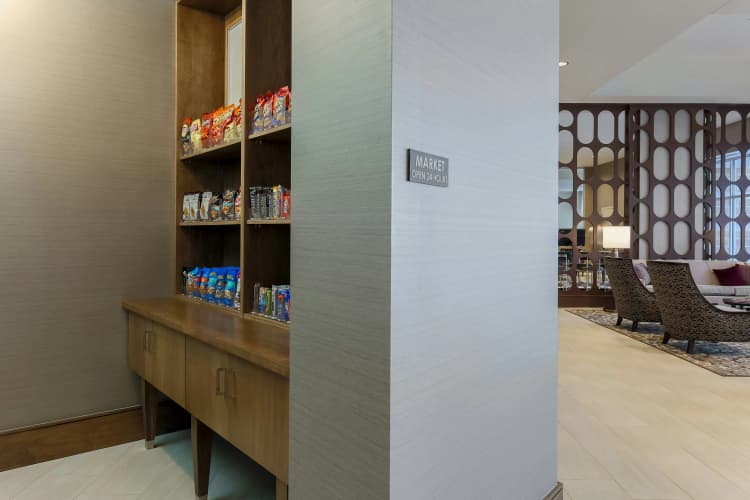 DoubleTree by Hilton Evansville photo 5
