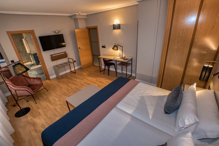 Hotel Castilla Vieja photo 5