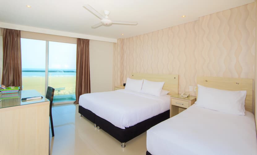 Hotel Summer photo 5