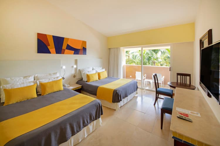 Viva Azteca by Wyndham, A Trademark All Inclusive Resort photo 4