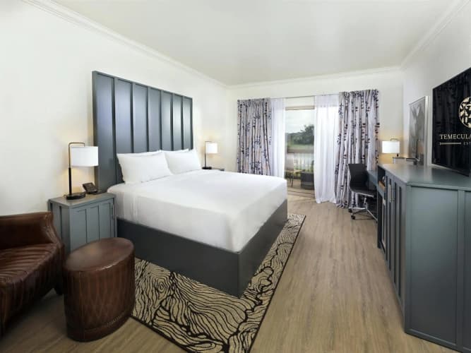 Temecula Creek Inn photo 2