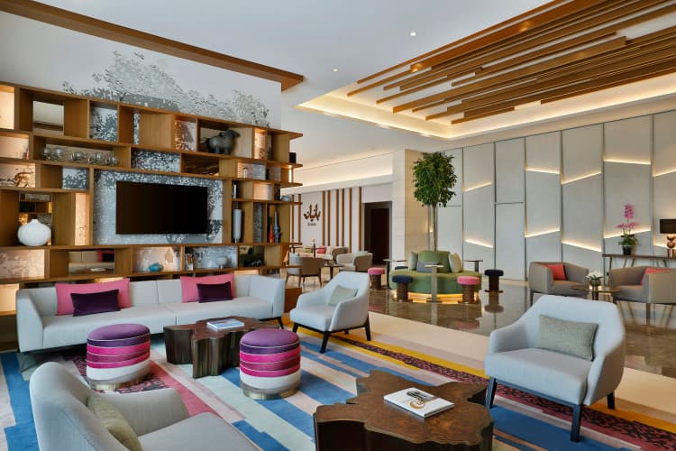 DoubleTree by Hilton Sharjah Waterfront Hotel & Residences photo 2