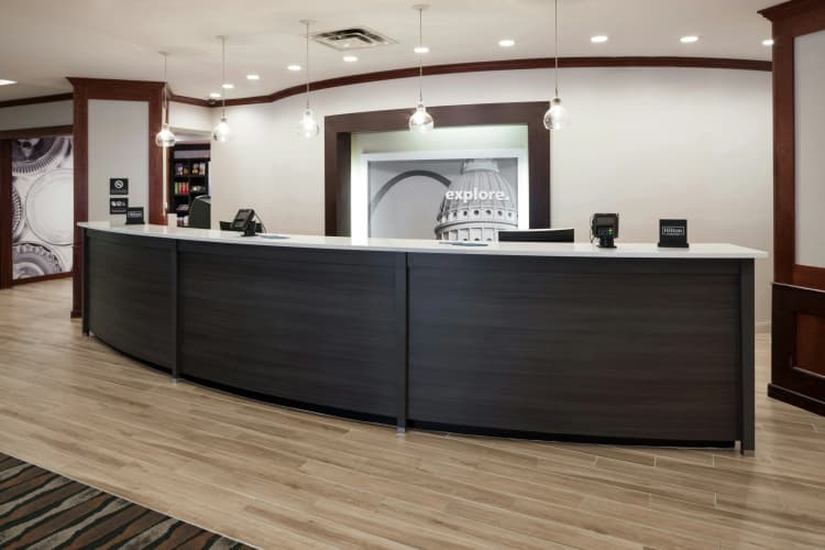 Hampton Inn St. Louis-Downtown (At the Gateway Arch) photo 3