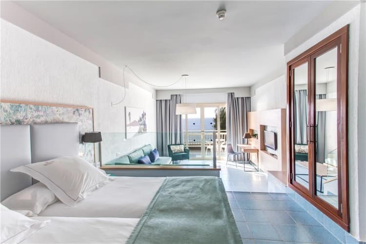Plus Fariones Suite Hotel, photo 4