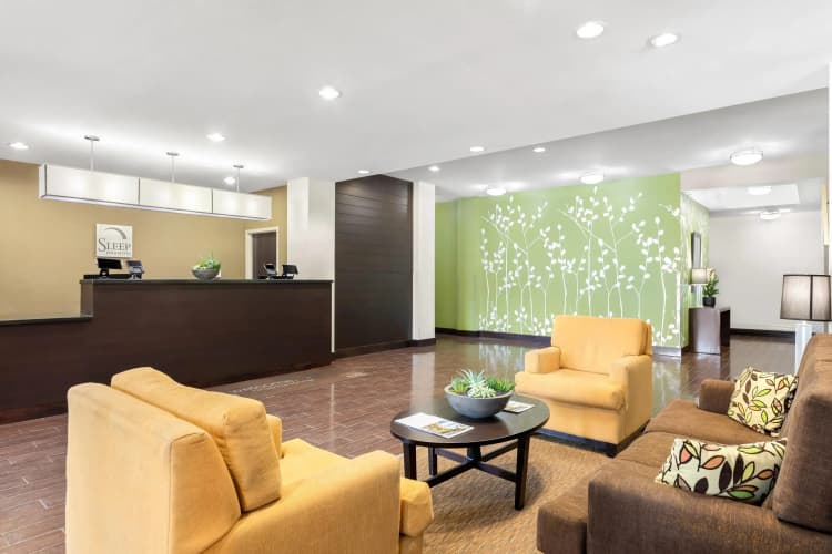 Sleep Inn & Suites photo 3