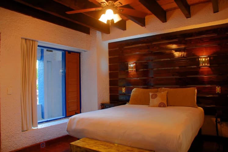 Las Rocas Resort & Spa photo 3