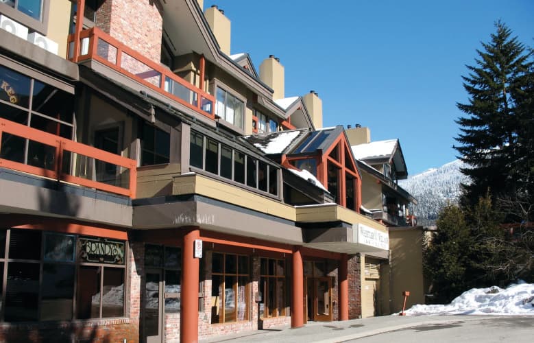 Whistler Village Inn & Suites, photo 2