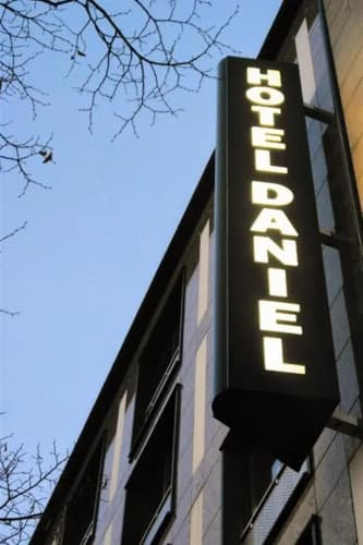 Hotel Daniel photo 2