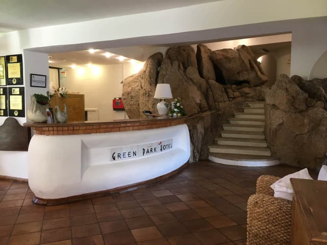 Green Park Hotel photo 2