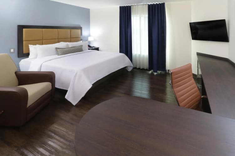 Ibis Zurich Messe-airport photo 3