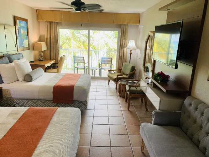 Emerald Beach Resort photo 2