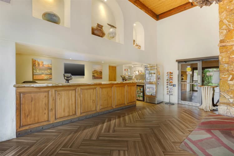 Best Western Plus Arroyo Roble Hotel & Creekside Villas photo 3