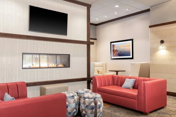 Hampton Inn & Suites Madison / Downtown photo 3