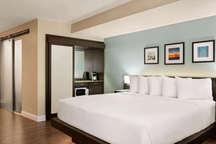 Wyndham Newport Hotel, photo 5