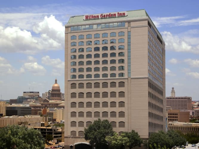 Hilton Garden Inn Austin Downtown/Convention Center photo 2