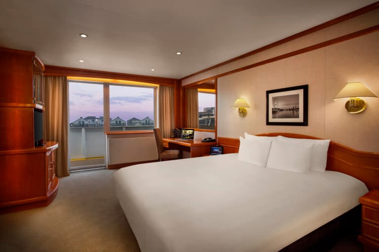 Sunborn London Yacht Hotel photo 4