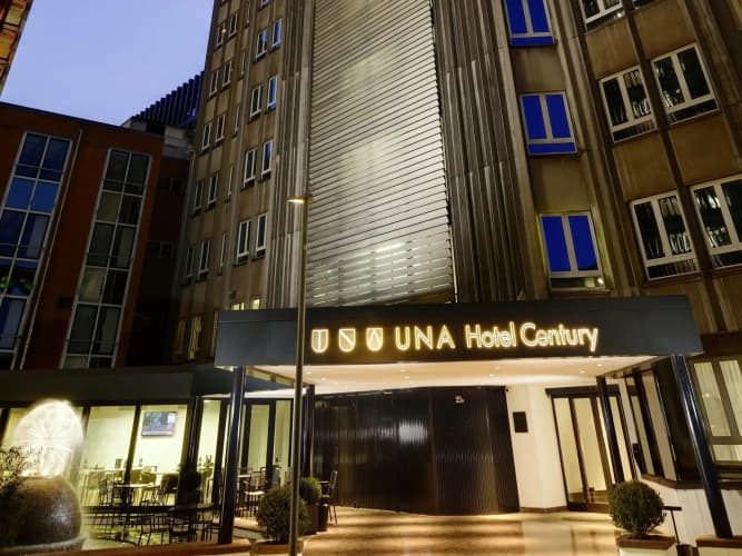 UNA Hotel Century (Ex-Century Tower) photo 2
