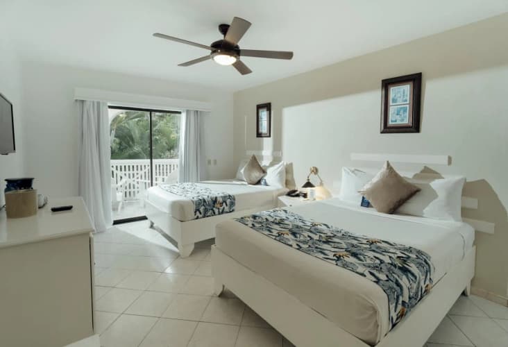 Lifestyle Tropical Beach Resort and Spa photo 3