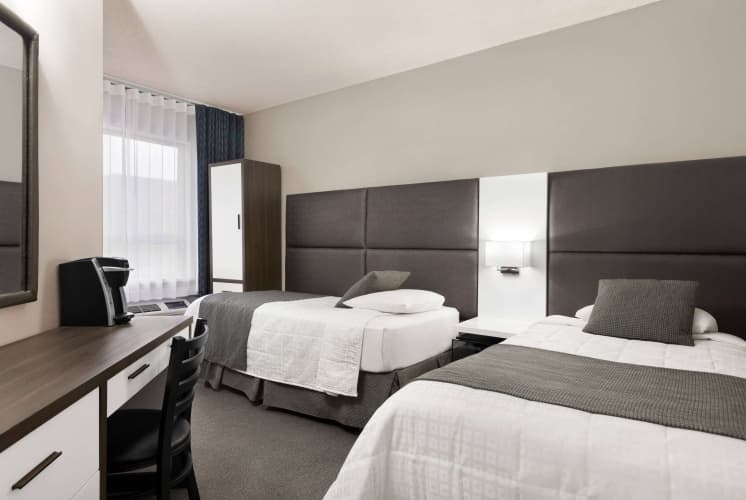 Travelodge Hotel by Wyndham Montreal Centre photo 5