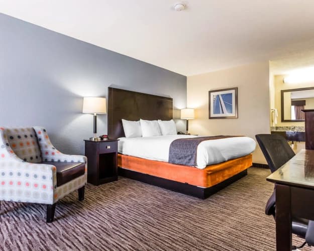 Clarion Inn Mt. Pleasant - Charleston photo 5