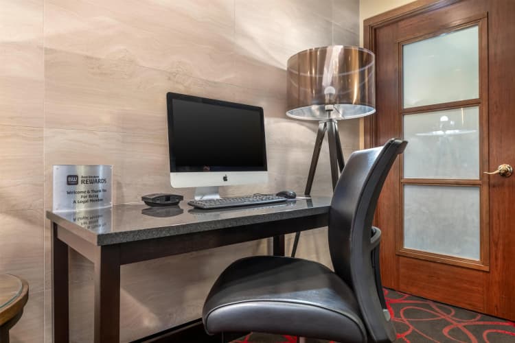 Best Western Plus Columbia River Hotel photo 4