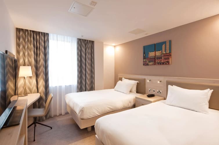 Hampton by Hilton Leeds City Centre, photo 3