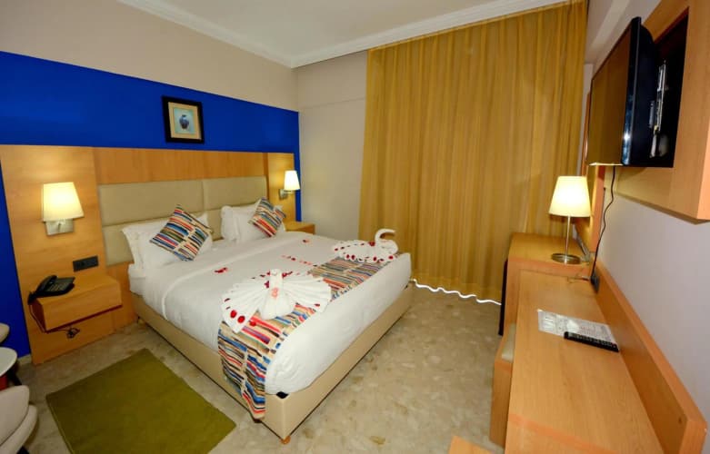 Hotel Oasis photo 5