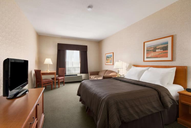 Days Inn by Wyndham Saskatoon photo 5